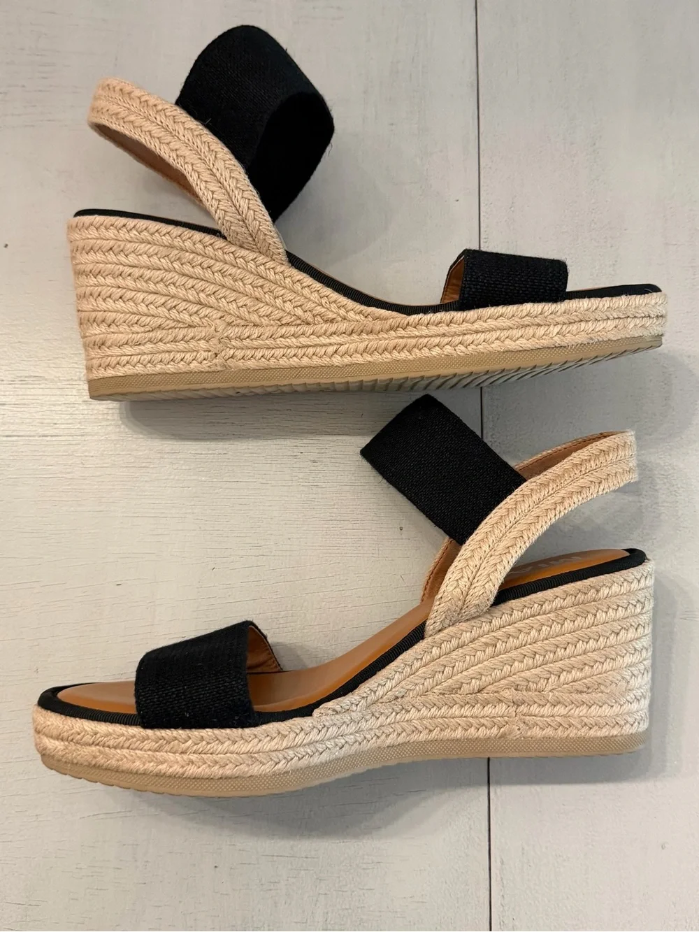 MIA Women’s Brittni Black & Tan Espadrille Wedge Sandals Sz 11 NWOT